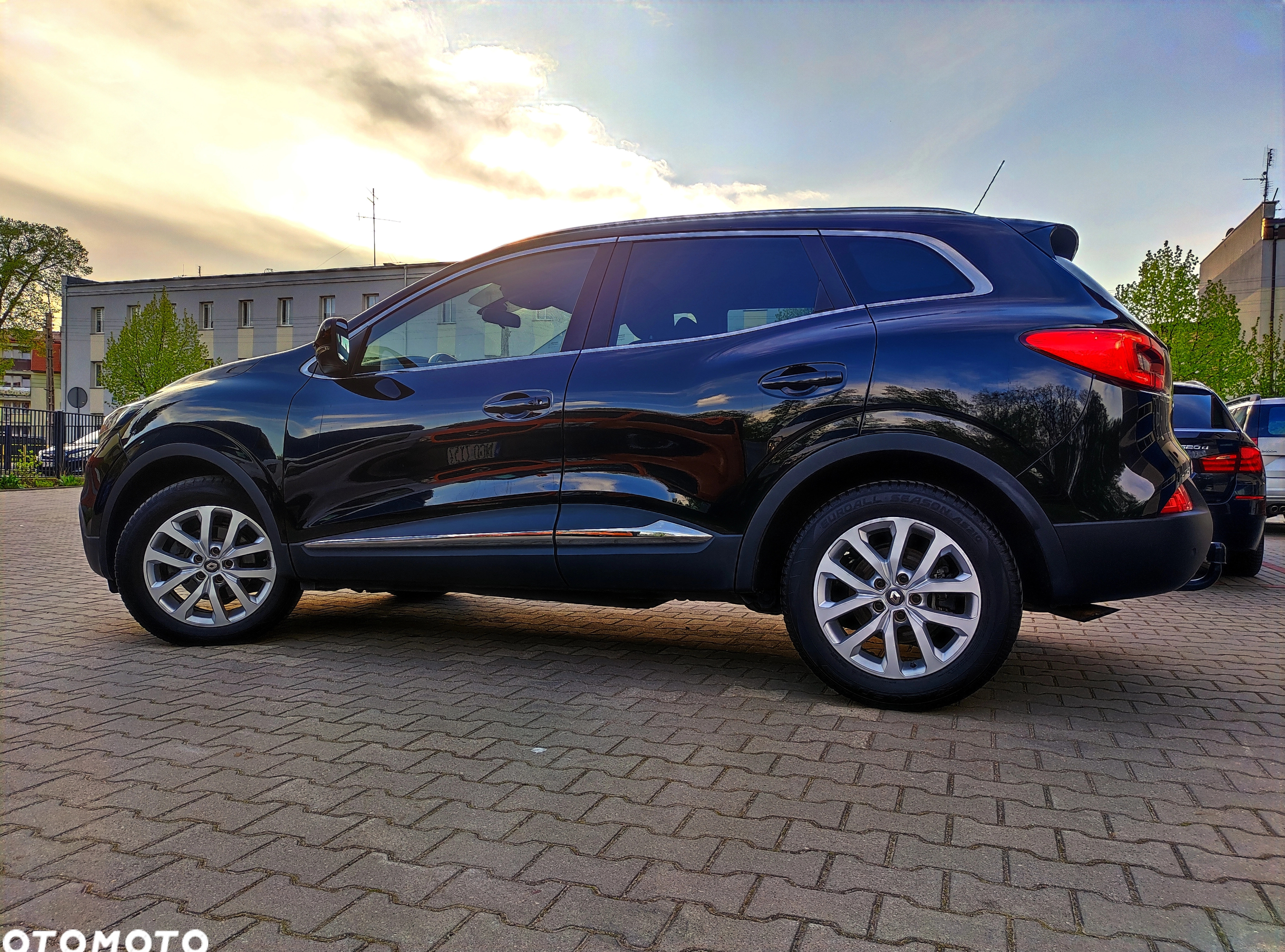 Renault Kadjar cena 66000 przebieg: 133192, rok produkcji 2018 z Dynów małe 781